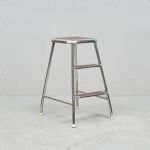 605194 Step stool